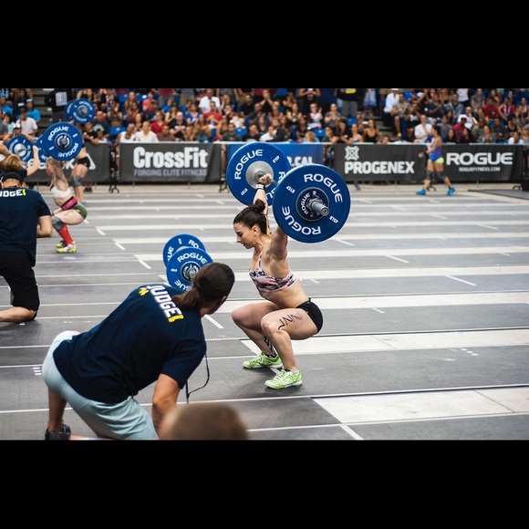 Meet your Posher, Lisa - Picture 2 of 2